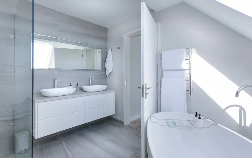 Aménagement de salle de bain : comment créer un style japandi ?