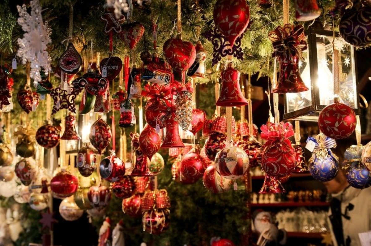 4 idées créatives pour faire régner l'esprit de Noël dans votre bureau
