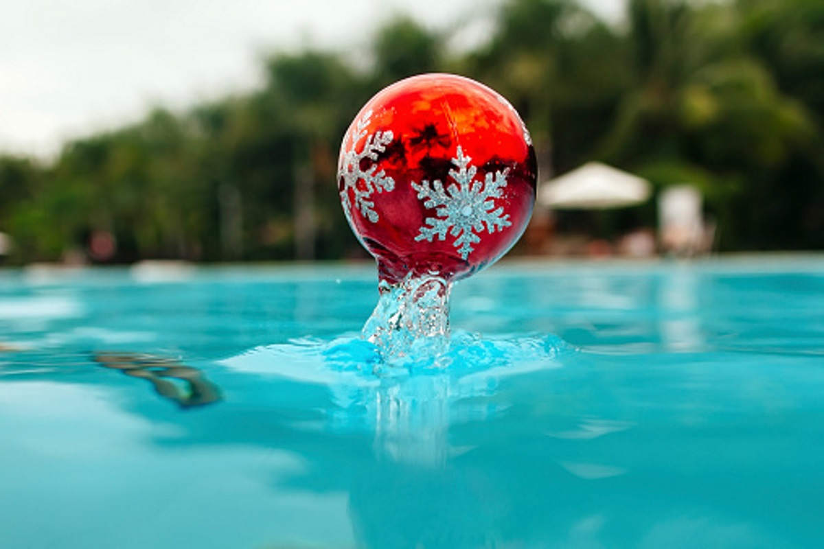 Comment décorer votre jardin et votre piscine pour un Noël magique ?