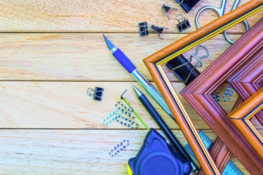 Quels matériaux et outils sont nécessaires pour pratiquer la peinture décorative ?