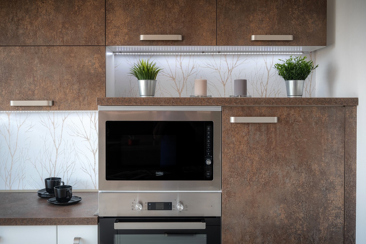 découvrez des designs de cuisines personnalisées qui allient fonctionnalité et esthétique. transformez votre espace culinaire avec des solutions sur mesure adaptées à vos besoins et votre style.