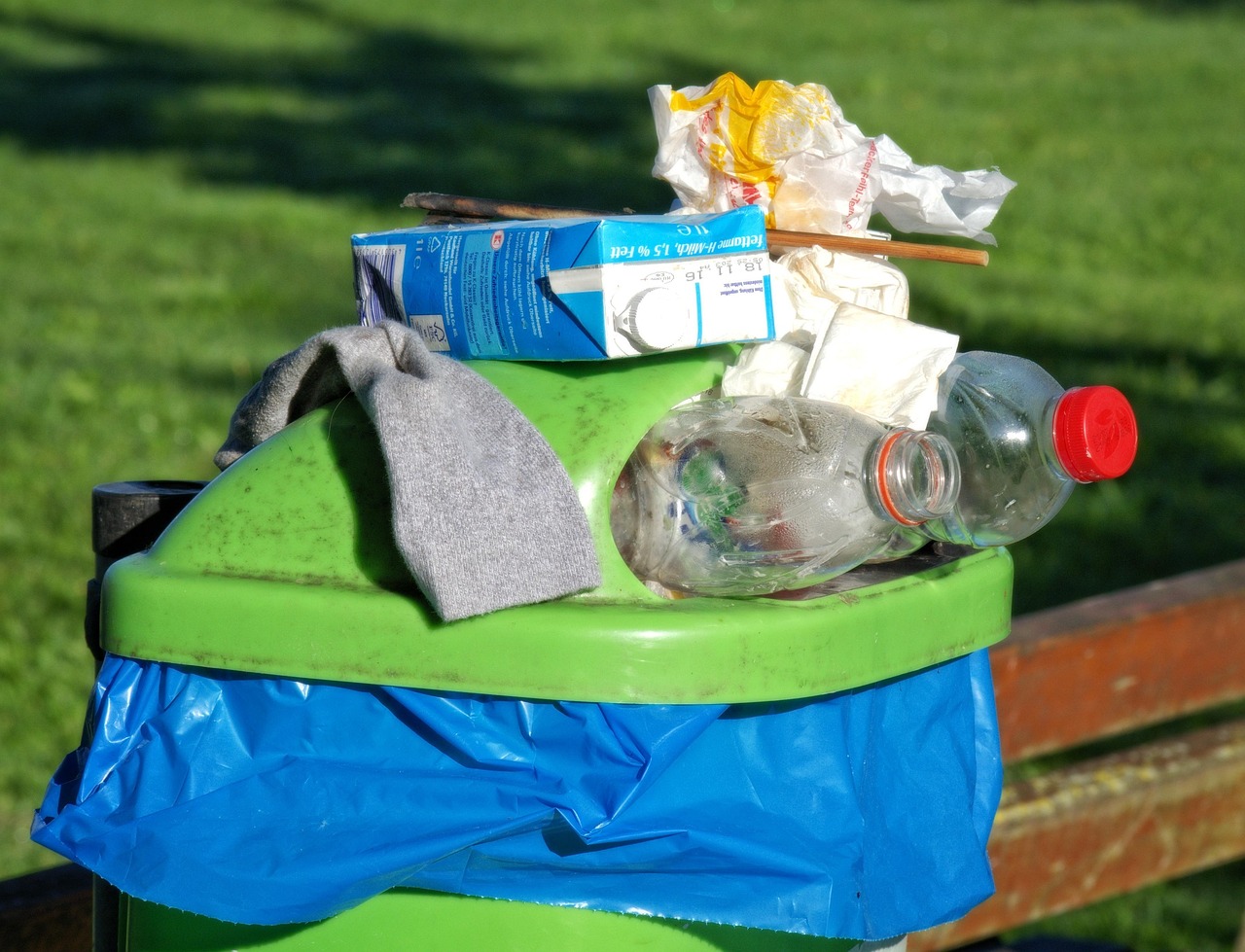 découvrez nos solutions efficaces et écologiques pour la gestion et l'élimination des déchets. optimisez votre tri et votre recyclage avec notre expertise en collecte et traitement des déchets.