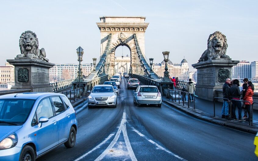 Rayonnage cantilever : optimiser le stockage des charges longues en entreprise