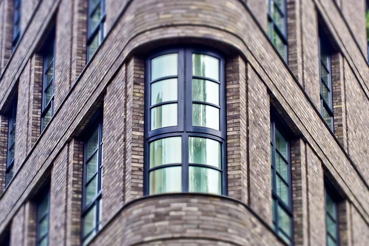 découvrez les techniques modernes de maçonnerie alliant tradition et innovation pour des constructions durables et esthétiques.