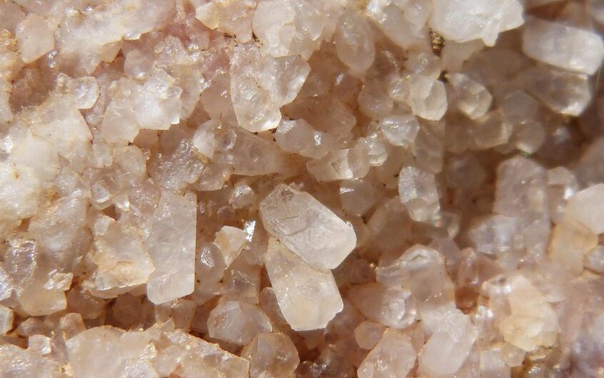 Comptoir en quartz : allier esthétique et résistance dans vos projets