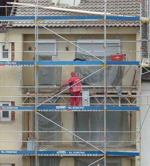 Petites réparations, gros impact : la liste des travaux à faire avant de vendre