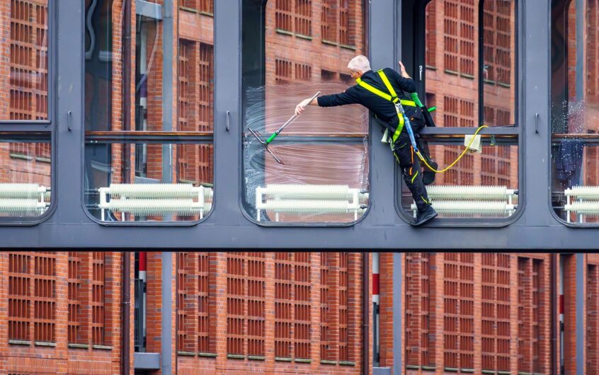 Nettoyage facile pour garder la transparence du verre