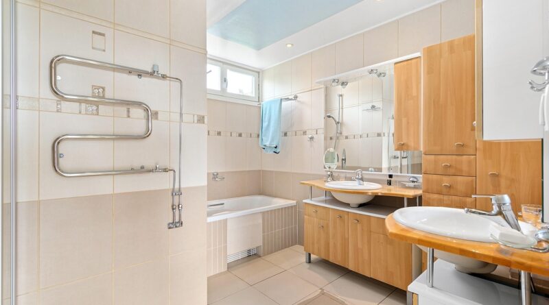 découvrez des idées inspirantes de design de salle de bain pour créer un espace élégant, fonctionnel et moderne adapté à vos besoins.