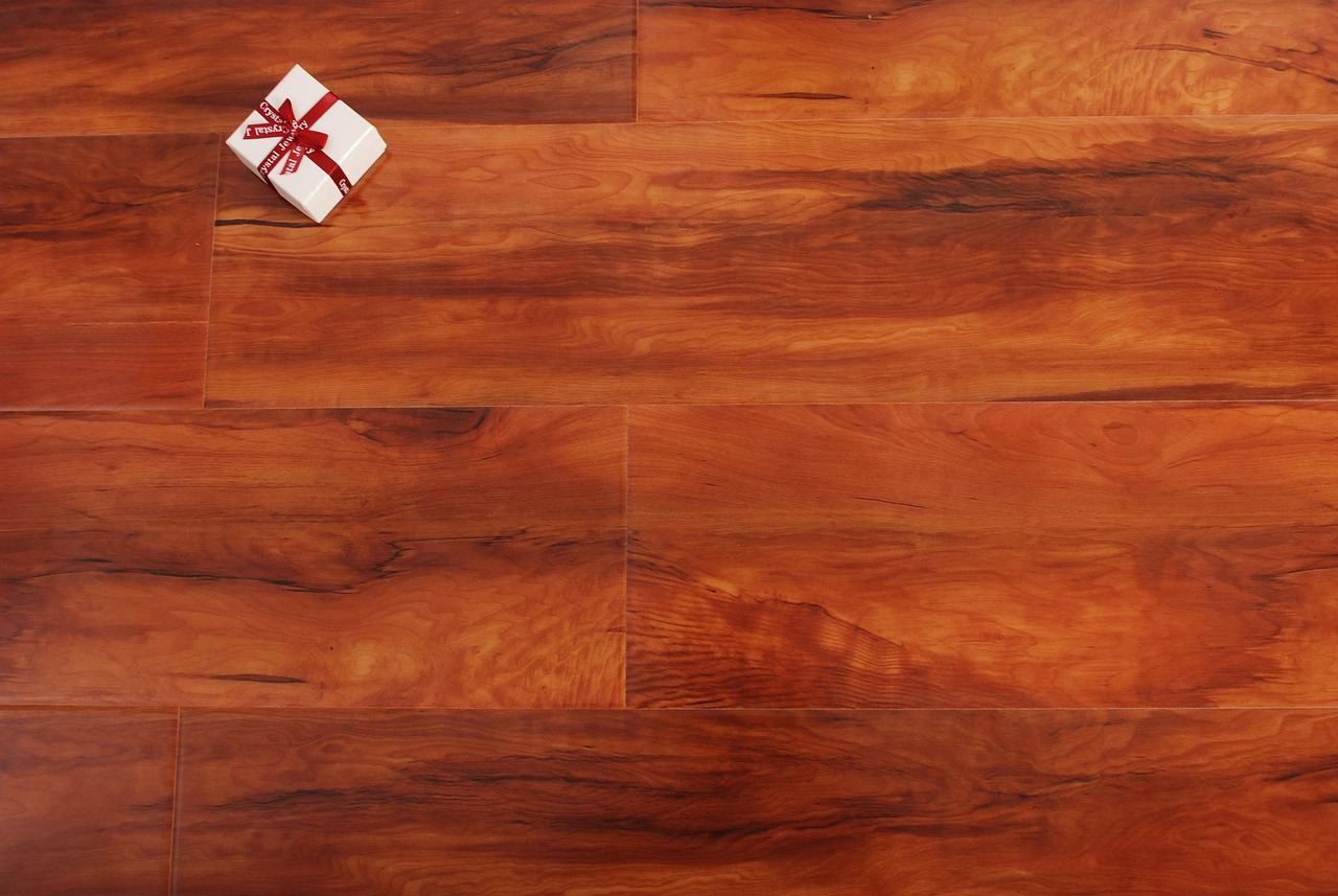 découvrez notre gamme de sols en bois massif, alliant élégance naturelle et durabilité pour sublimer votre intérieur.